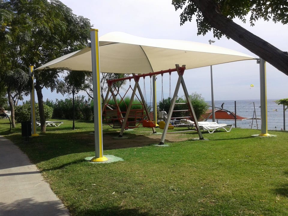 Качельки. не только для детей) Limak Limra Hotel & Resort