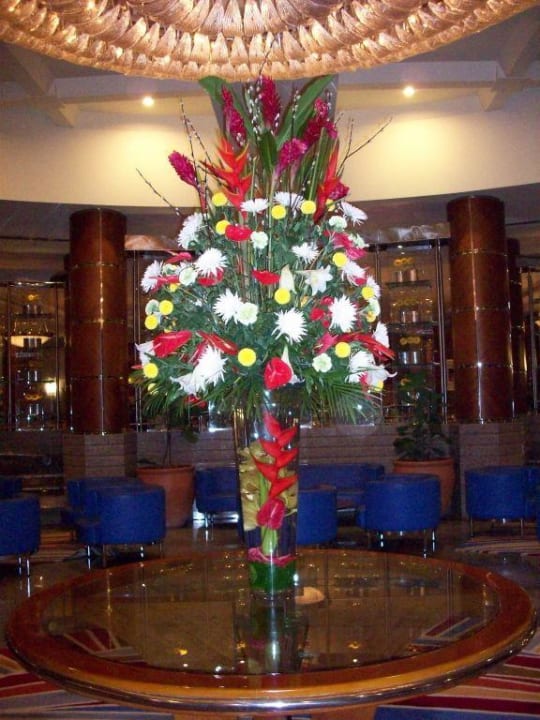 Lobby im Hilton Jumeirah Beach Hilton Dubai Jumeirah