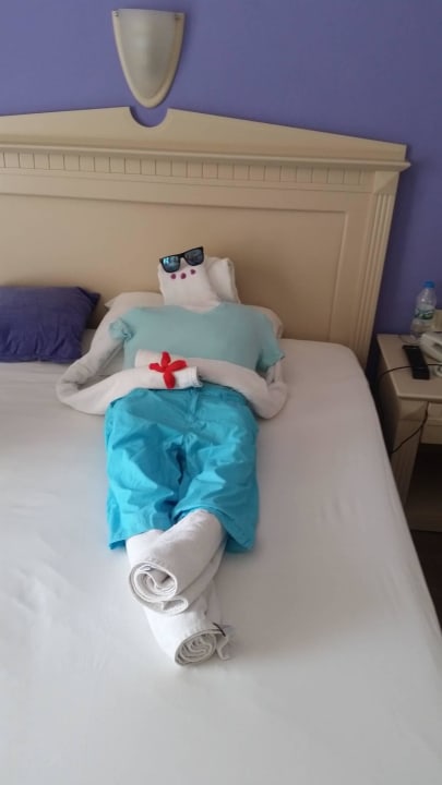 Immer kleine Überraschungen Club Turtas Beach Hotel