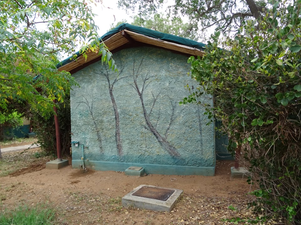 Außenansicht Sentrim Tsavo Lodge