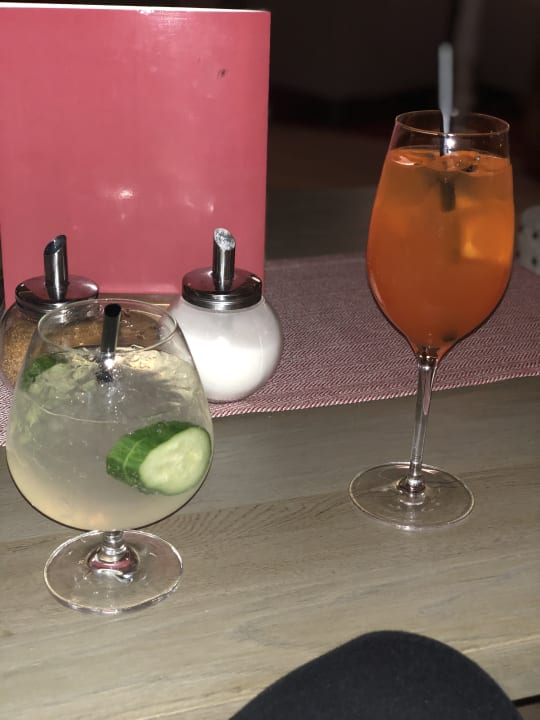 Gastro Wellnesshotel ...liebes Rot-Flüh