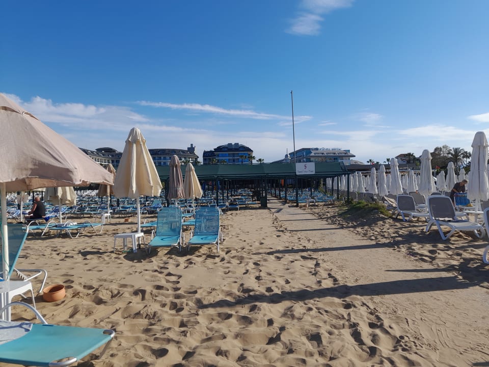 Strand Grand Seker Hotel