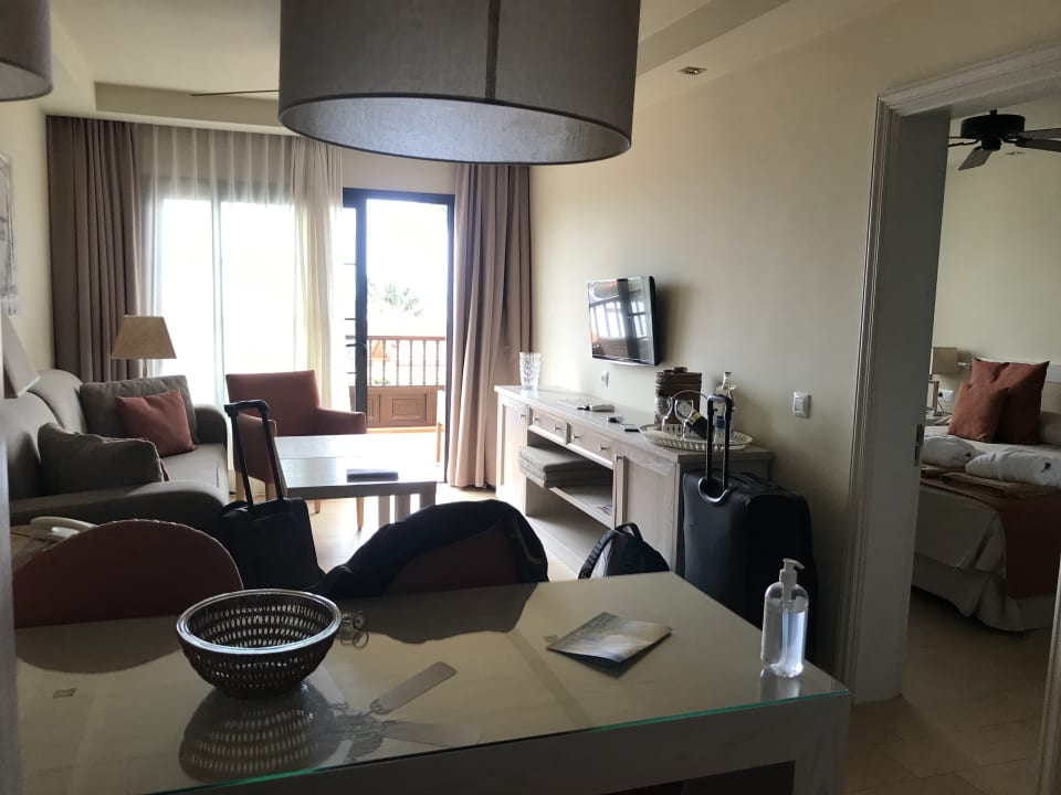 Zimmer Apartments Ambassador