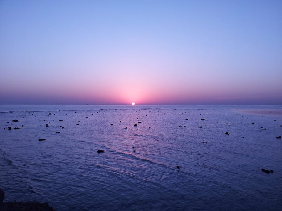 Wschód słońca Malikia Resort Abu Dabbab