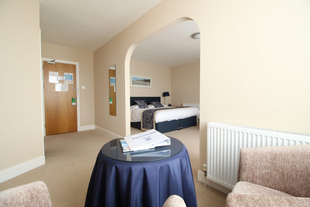 Zimmer Hotel Bristol