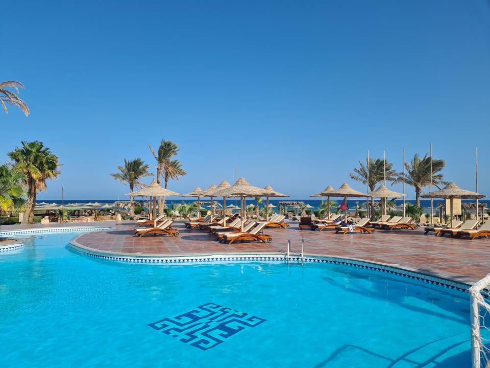 Pool Shams Alam Beach Resort