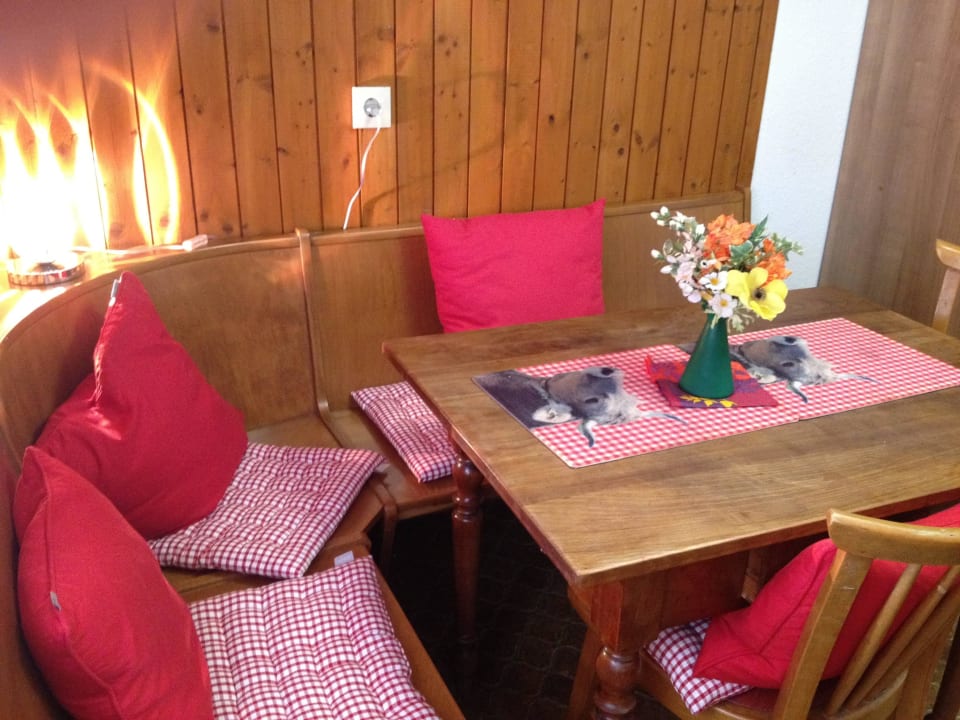 Essecke in Ferienwohnung Fuchsbau Apartmenthaus Mattenhof