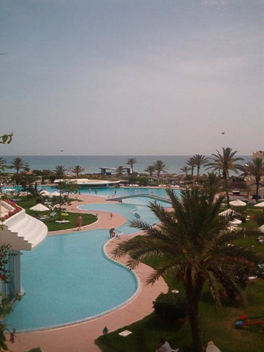 Aussicht auf Pool-Anlage Mahdia Beach & Aquapark