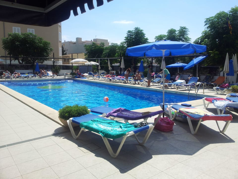 Basen  Hotel Mariant