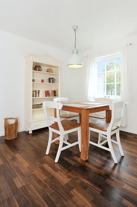 Zimmer Ferienwohnungen & Apartment Landhaus Meer