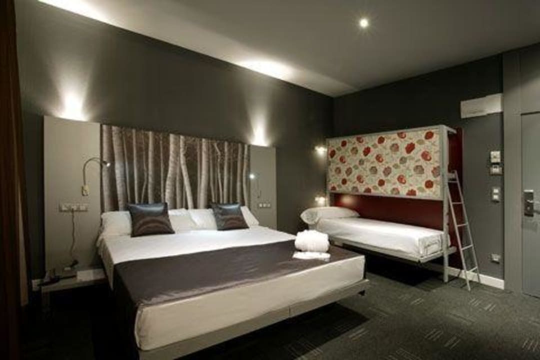 Habitación Hotel Petit Palace Art Gallery