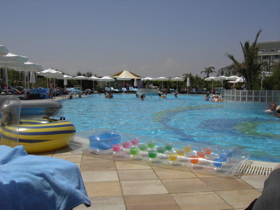 Pool Calimera Hane Garden