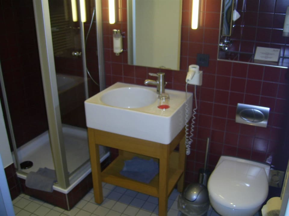 Badezimmer Auszeit Hotel Düsseldorf
