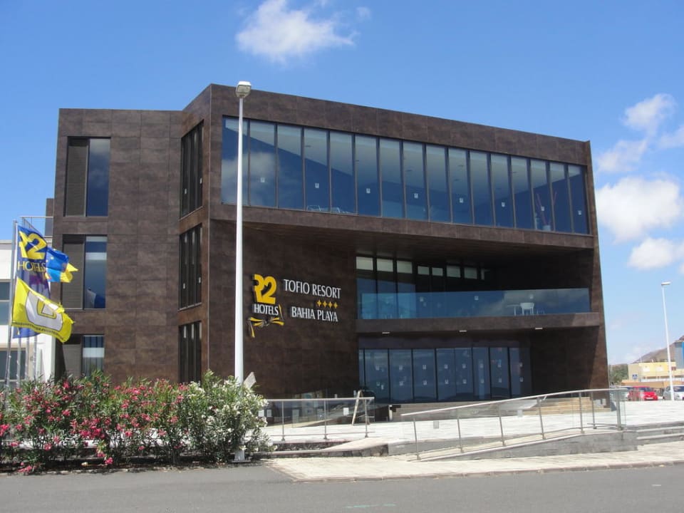 Front hotelu R2 Bahía Playa Design Hotel & Spa - Adults Only