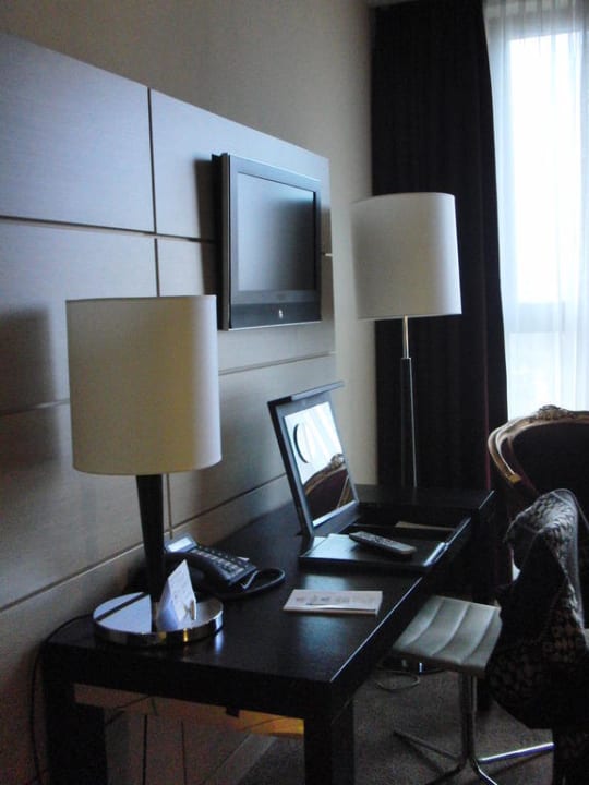 Fernseher Lindner Hotel Vienna Am Belvedere, part of JdV by Hyatt