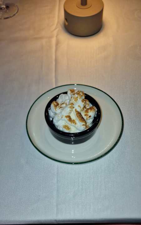 Gastro The Sense Deluxe Hotel