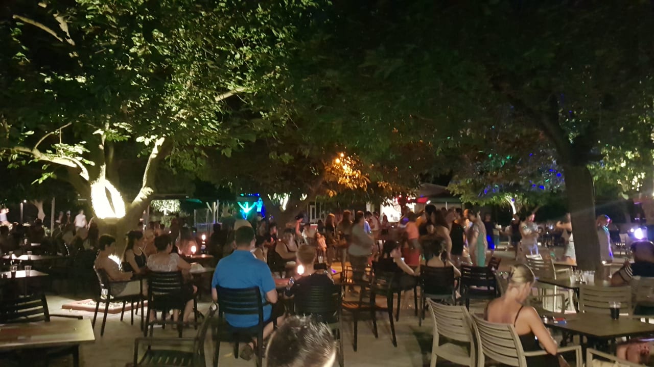 Strand Hotel Gardenia Beach