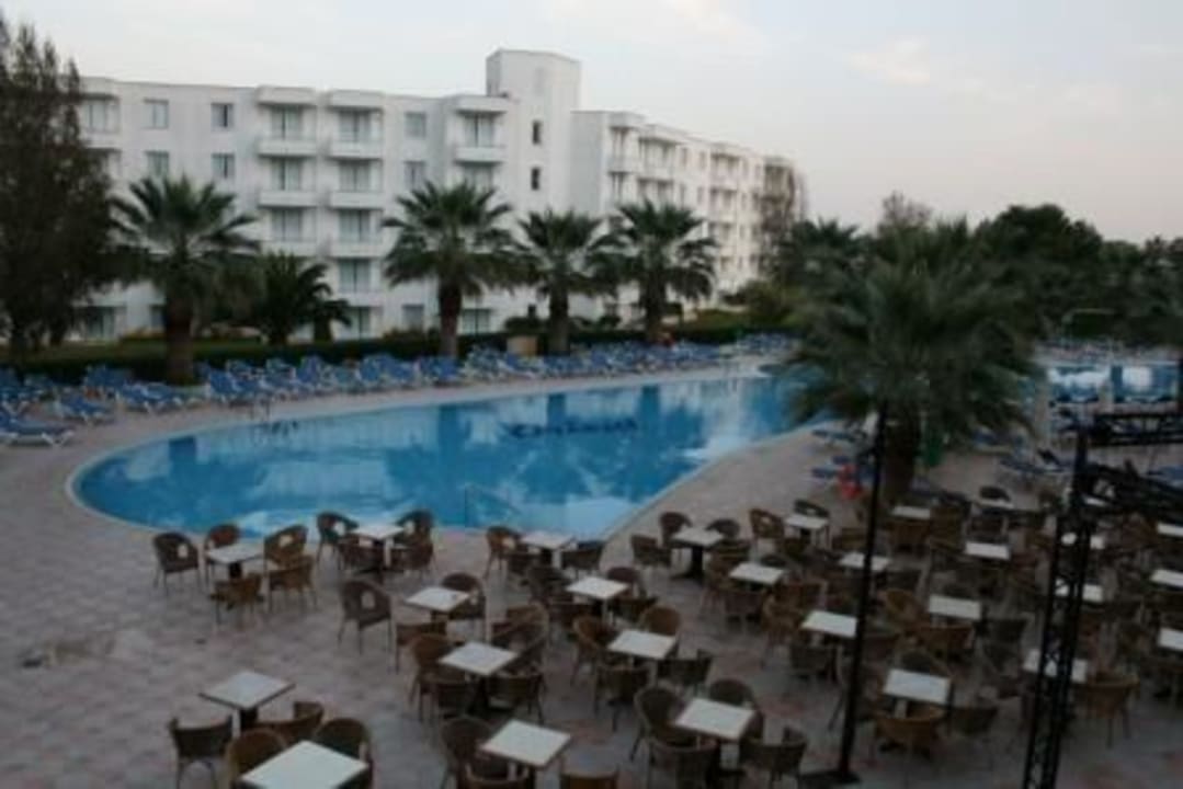 Aussenbereich mit Pool allsun App.-Hotel Orient Beach
