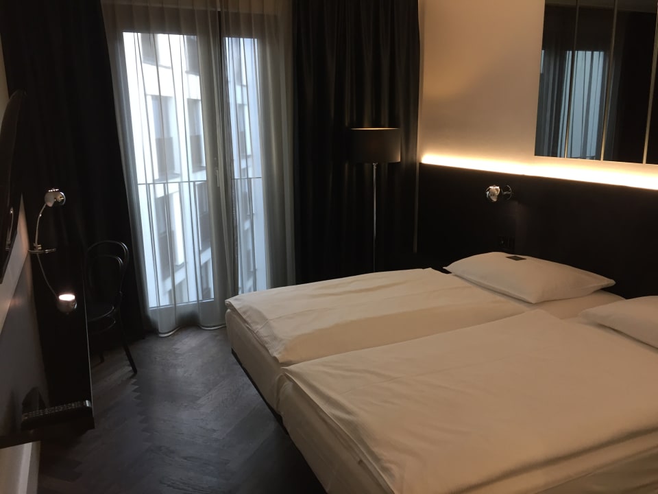 Zimmer Hotel AMANO Grand Central