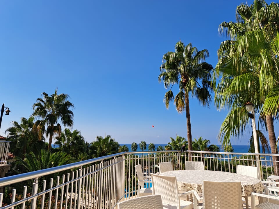 Ausblick Iz Flower Side Beach Hotel