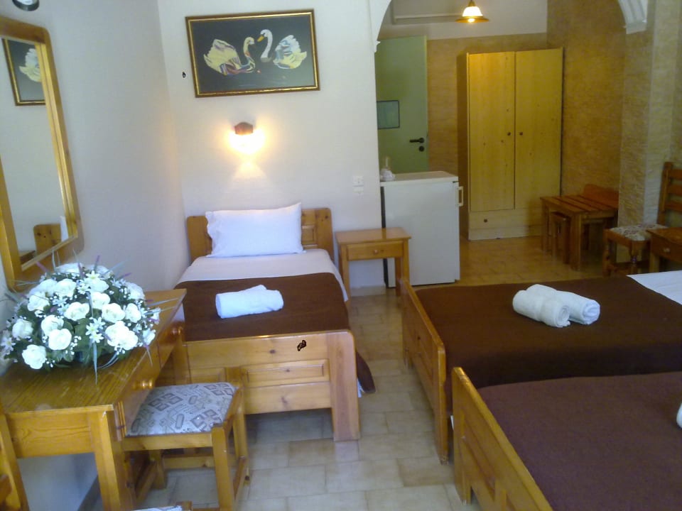 Triple room Dimitris Villa