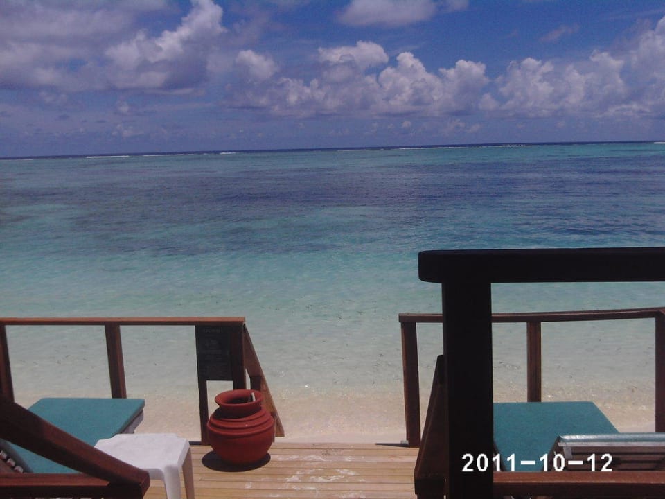 Terrassenblick WaterVilla Meeru Maldives Resort Island