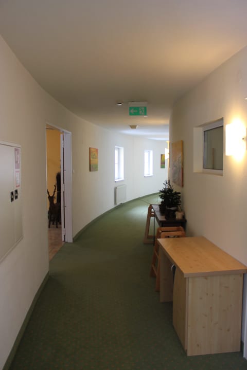 Flur POST Family Resort