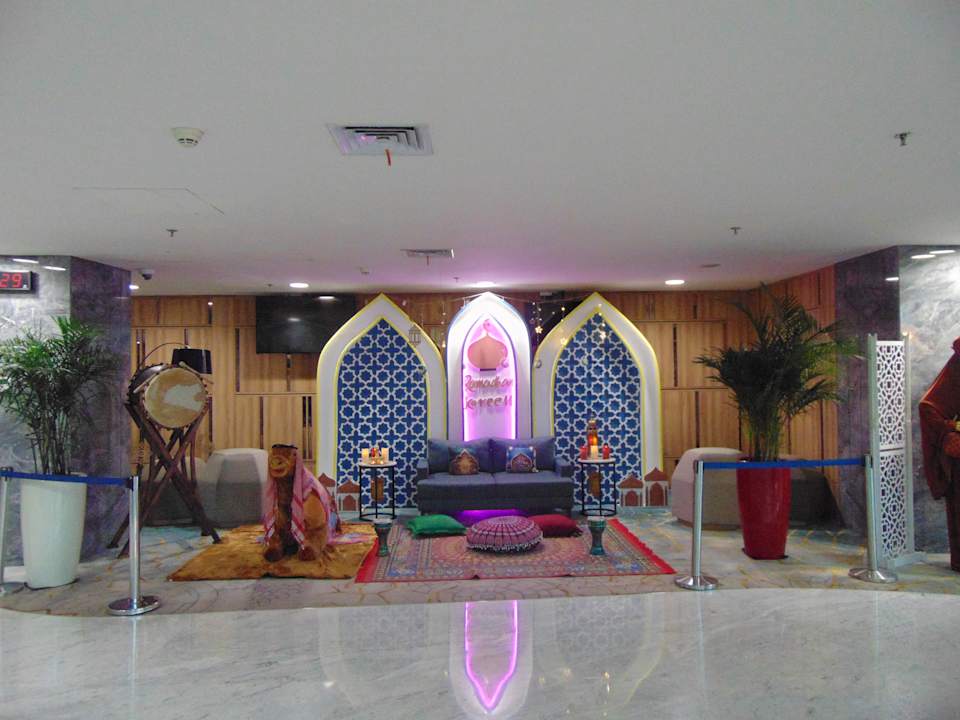 Lobby Anara Airport Hotel