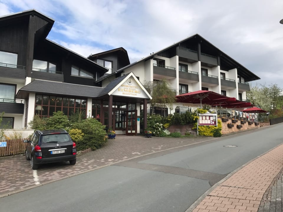 Außenansicht Sporthotel zum hohen Eimberg