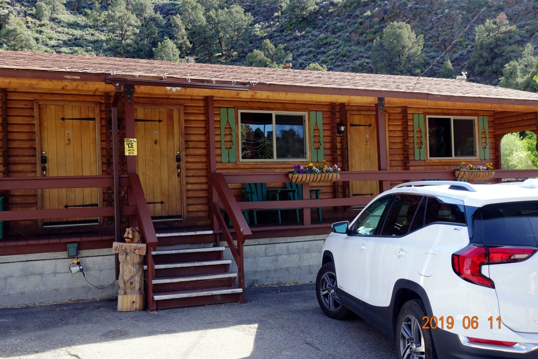 Zimmer Motel Virginia Creek Settlement