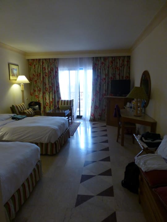 Blick vom Eingang Continental Hotel Hurghada