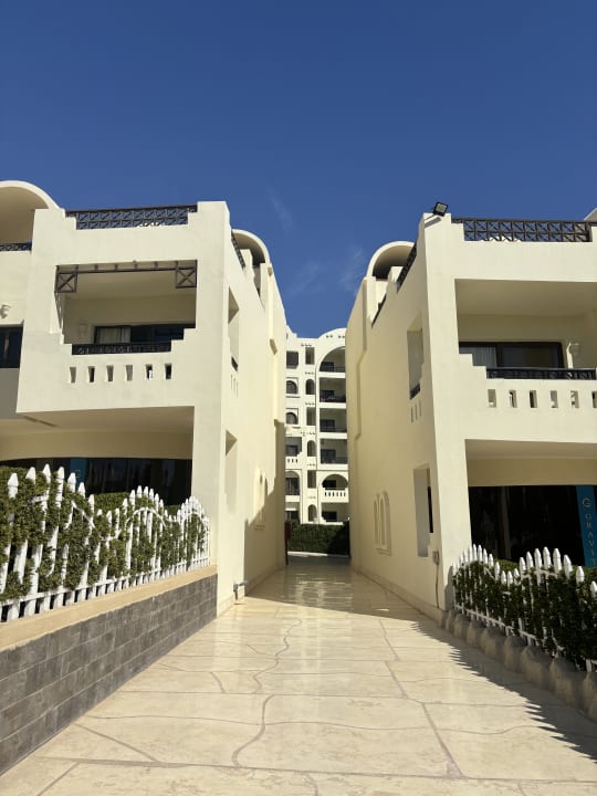 Außenansicht Gravity Hotel & Aquapark Sahl Hasheesh
