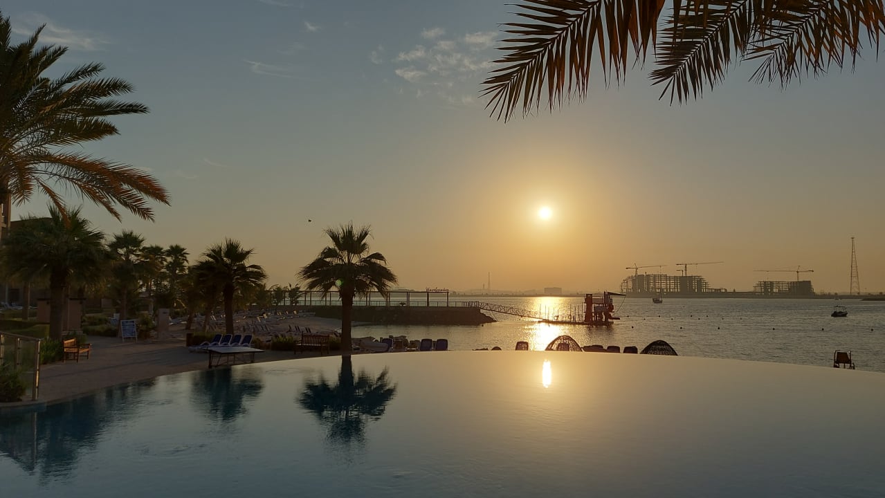 Pool DoubleTree by Hilton Resort & Spa Marjan Island