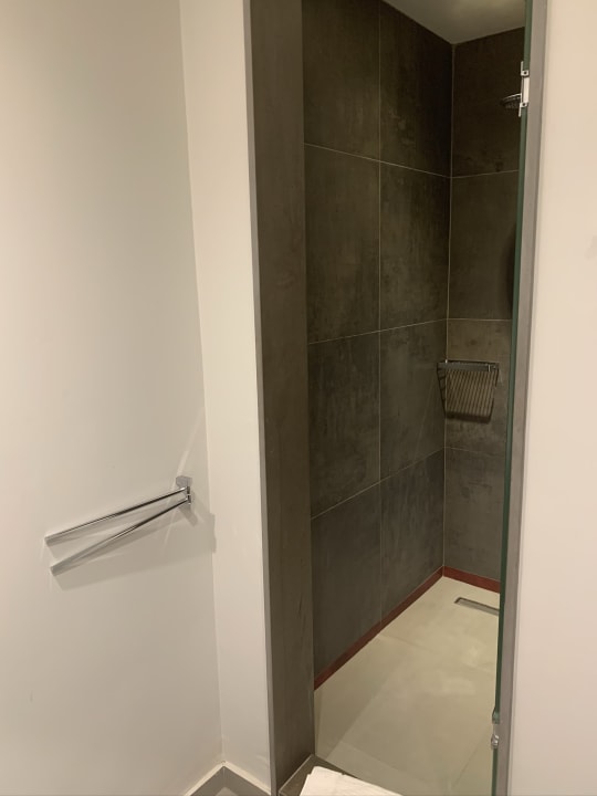 Zimmer Kakkos Beach Hotel