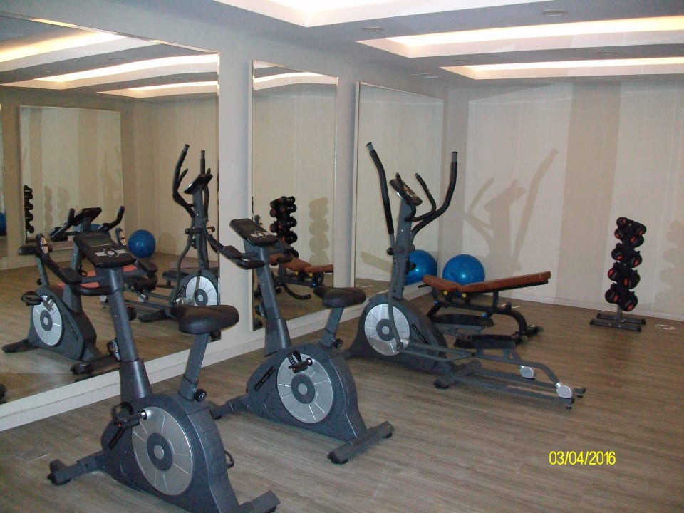 Fitnessraum Palm World Side Resort & Spa