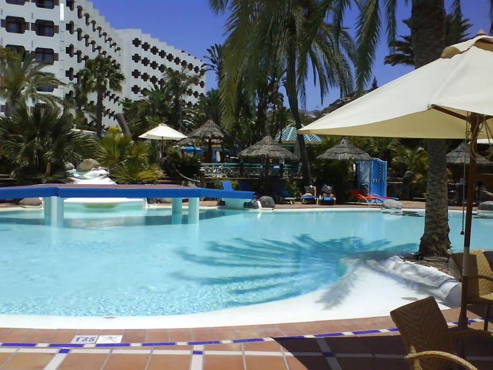Der Pool Corallium Beach by Lopesan Hotels - Adults only