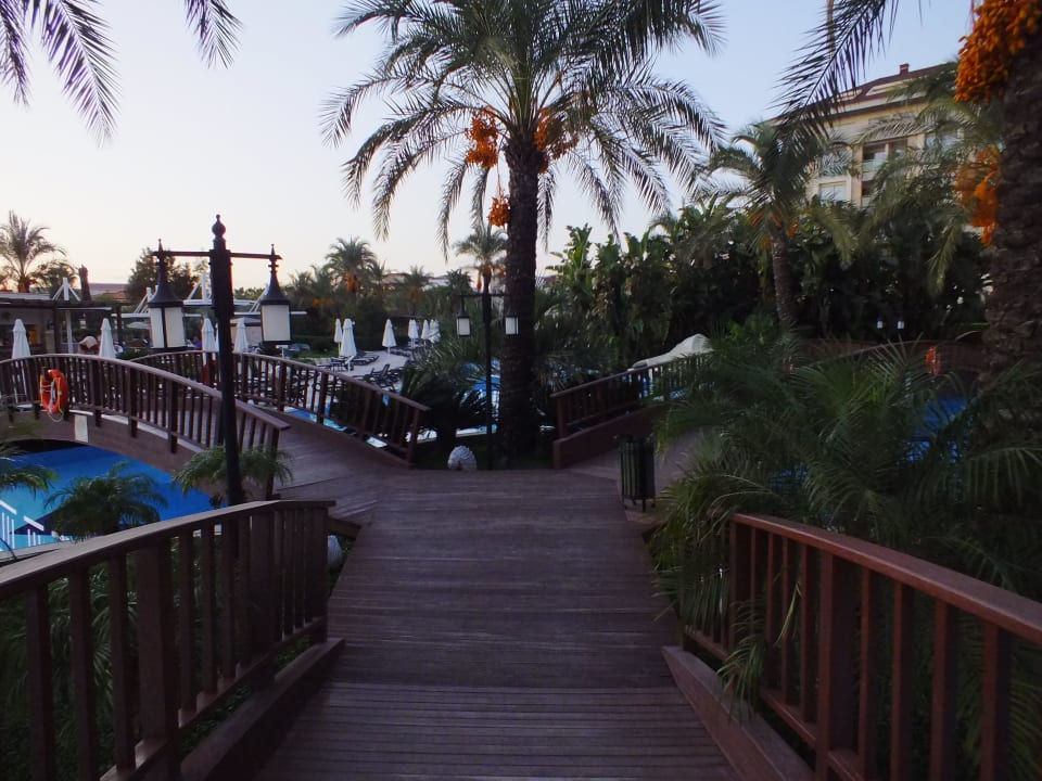 Die Brücken sind toll Sunis Kumköy Beach Resort Hotel & Spa