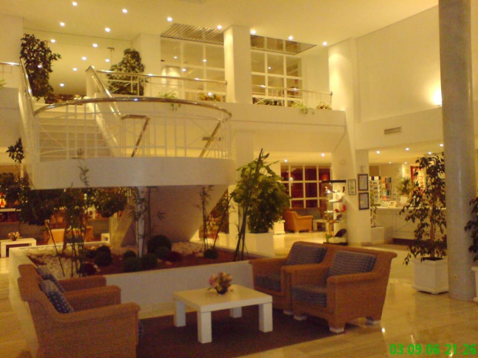 Empfangshalle Protur Vista Badia Aparthotel