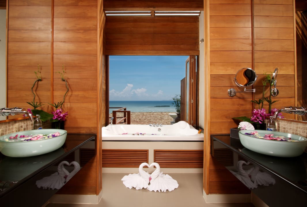 Zimmer Over Water Villas by KC Resort