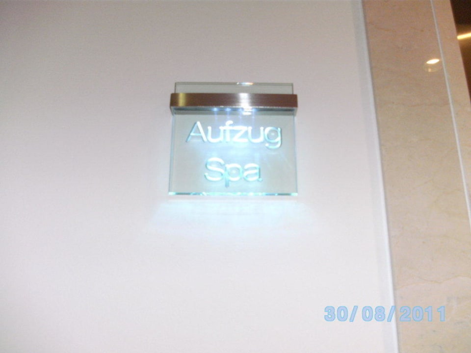 Aufzug zum Spa-Bereich ATLANTIC Hotel Wilhelmshaven