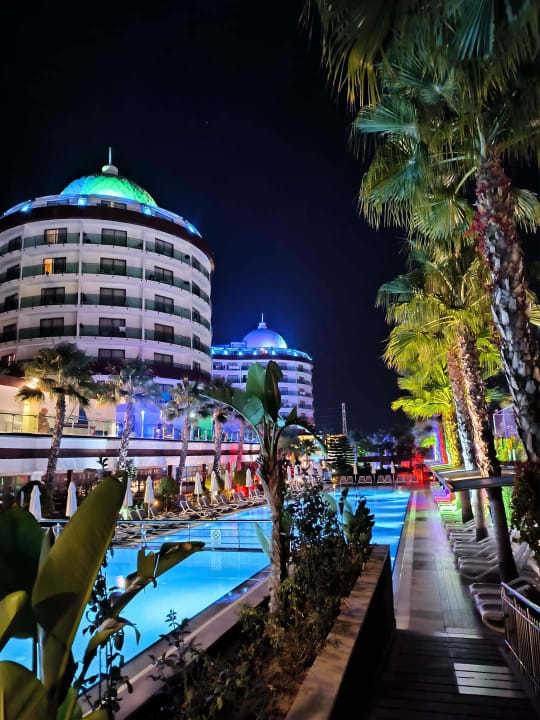 Außenansicht Dream World Aqua Hotel