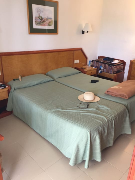 Zimmer Flipflop Cala Romantica