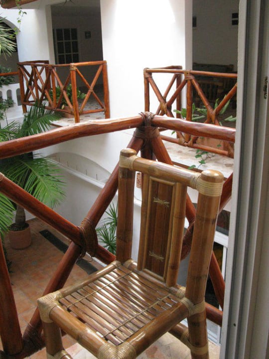 Kleiner Balkon zum Innenhof Hotel Illusion Boutique