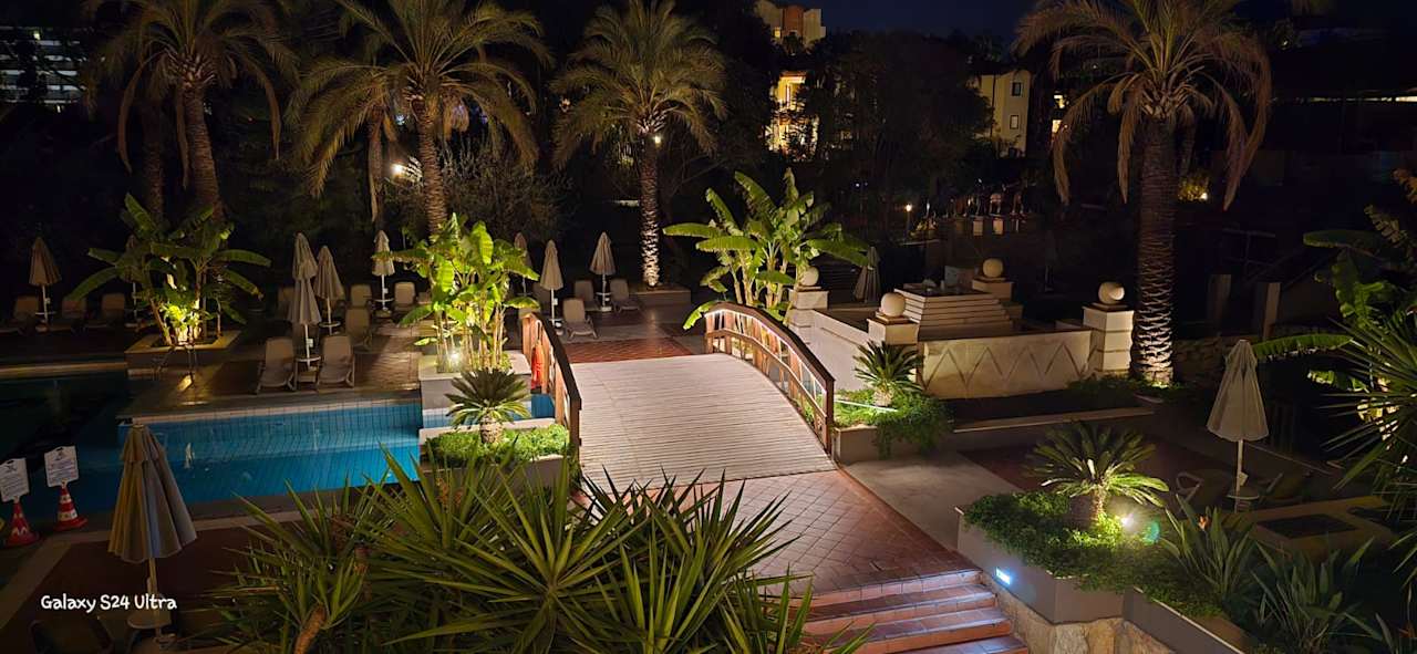 Gartenanlage TUI BLUE Xanthe