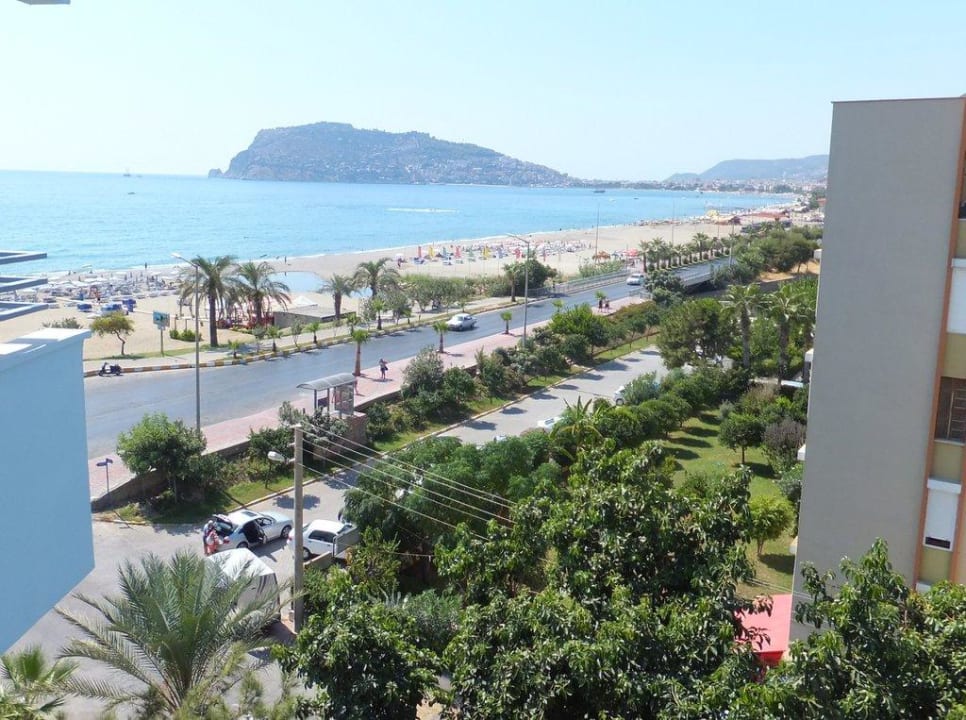 Mittelmeer und Burgberg Blue Diamond Alya