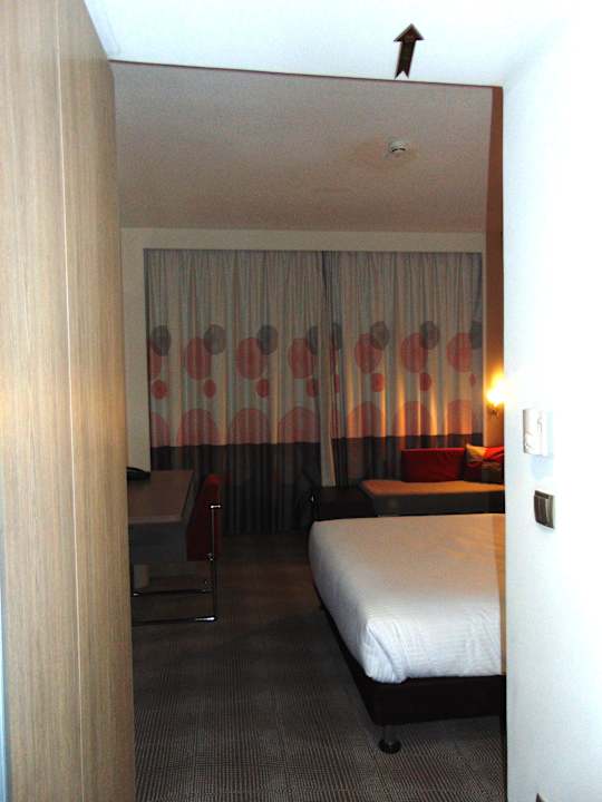 Zimmer Rexan International Hotel