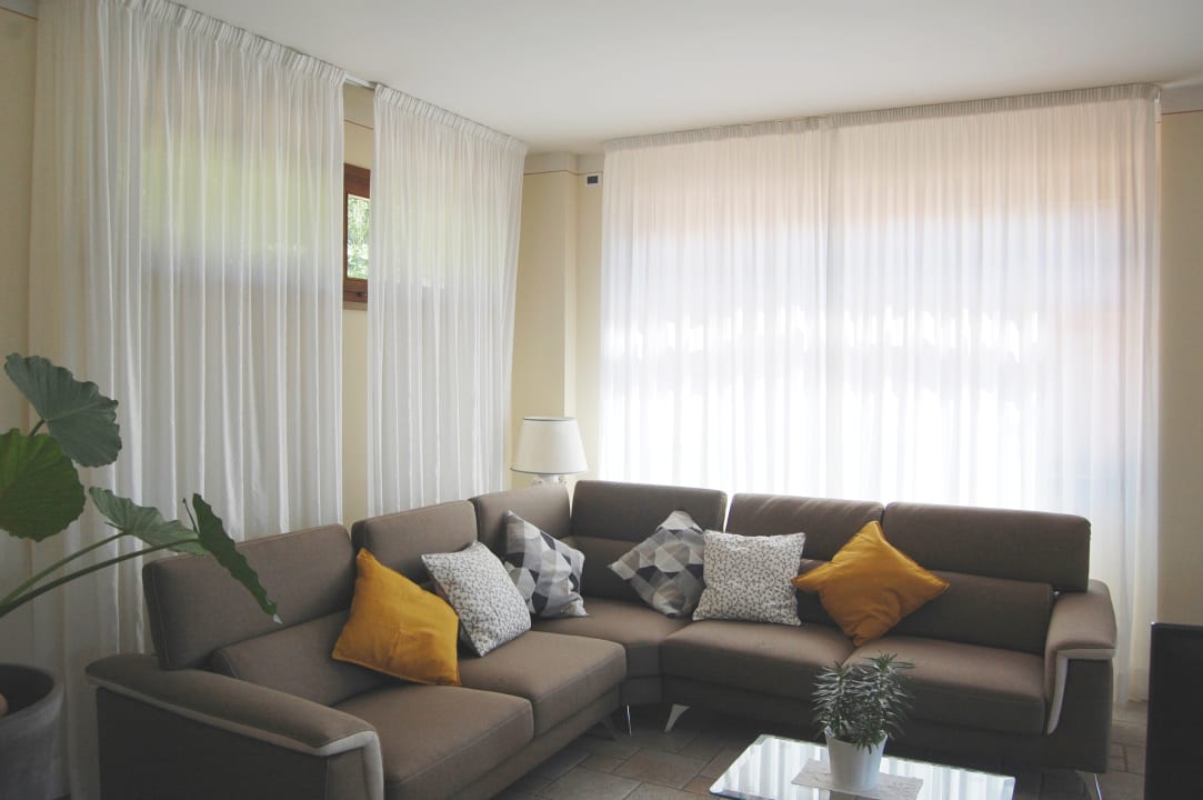 Lobby Hotel Le Colline