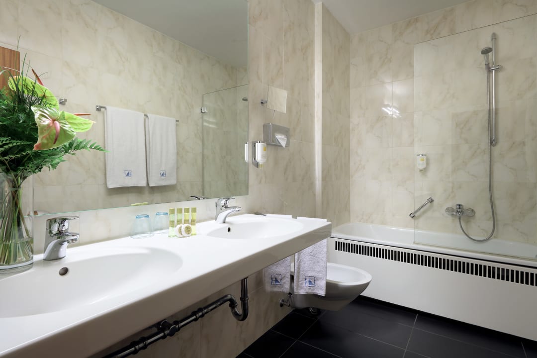 Zimmer Eurostars Park Hotel Maximilian