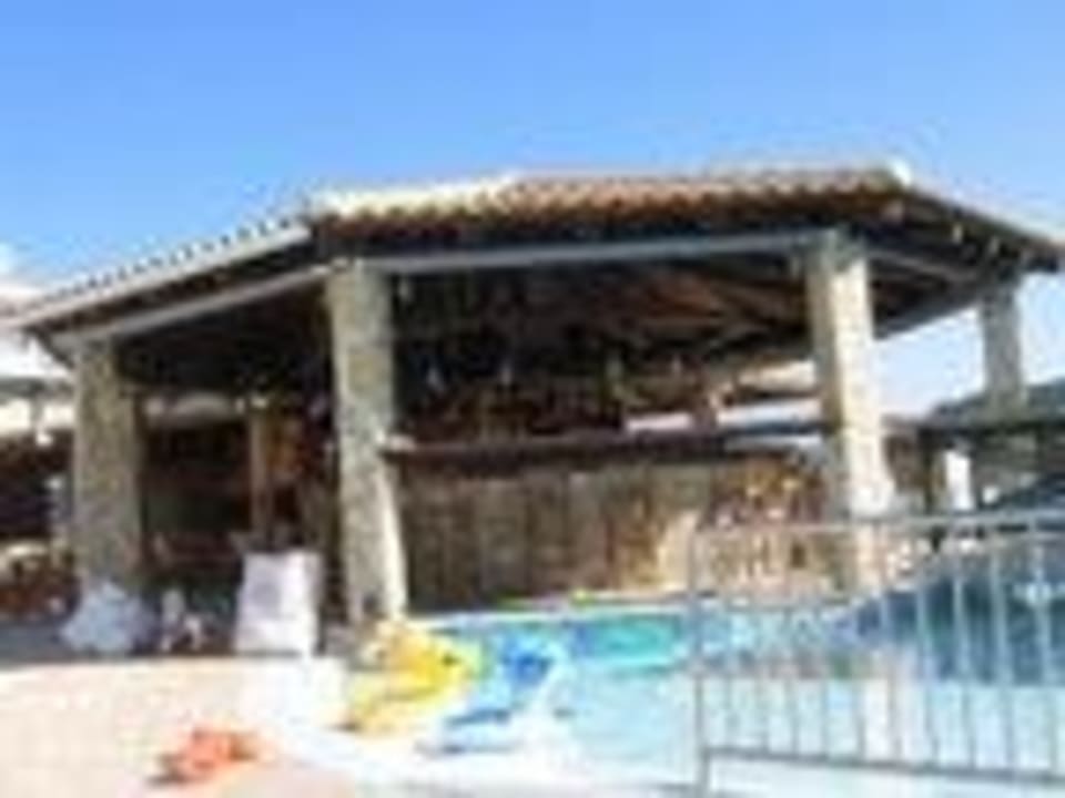 Le bar de la piscine Hotel Zante Village