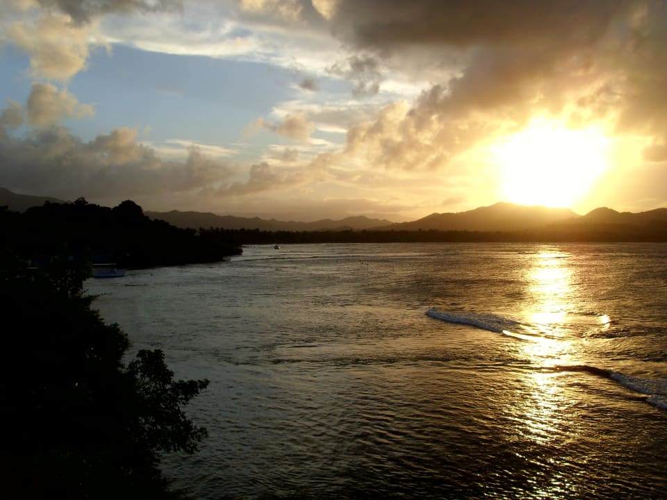 Sonnenuntergang kleine Bucht Senator Puerto Plata Hotel